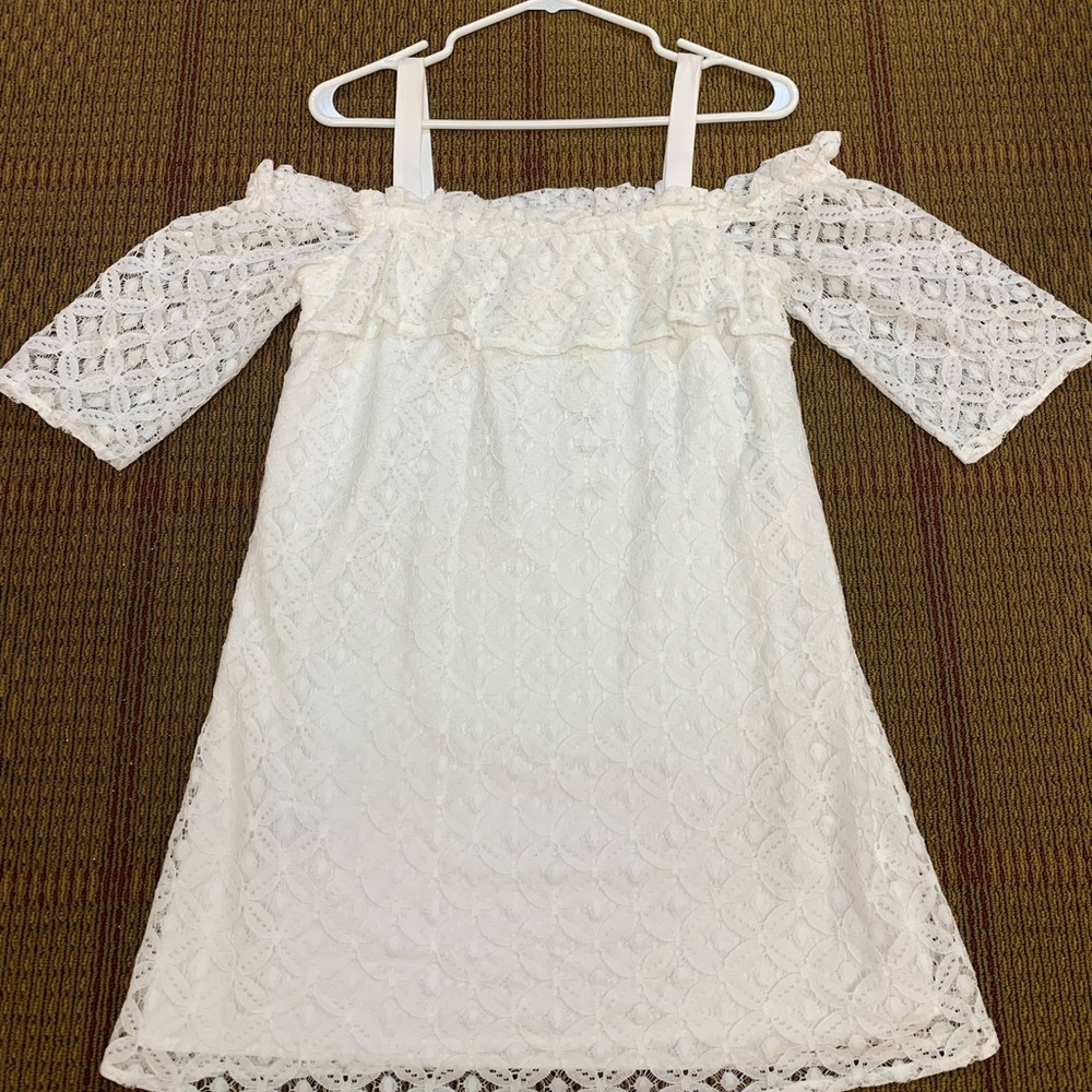 BCBG Generation - White Lace Dress - New With Tag